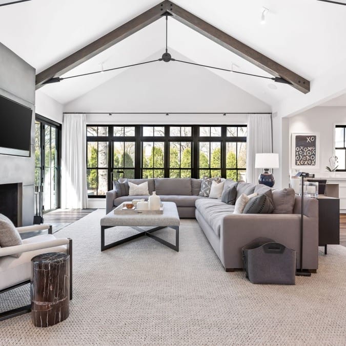 Dramatic Vaulted Ceiling in Living Room